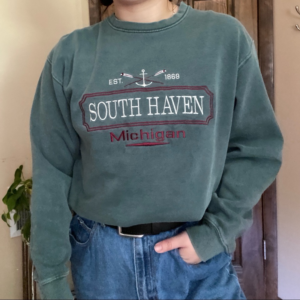 Crewneck